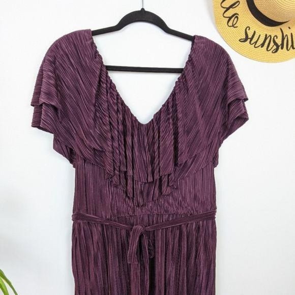 OML Deep Purple Plisse Pleat Flutter Sleeve Dress M Cocktail Party Wedding - Picture 4 of 10